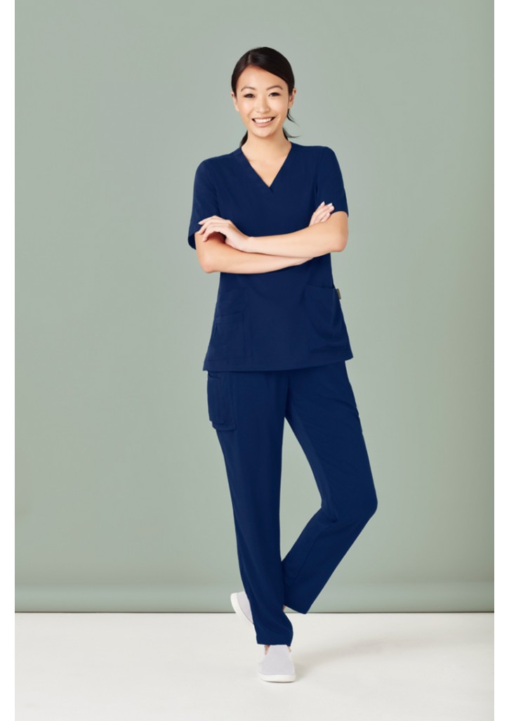 Womens Avery Multi-Pockets Slim Leg Pant